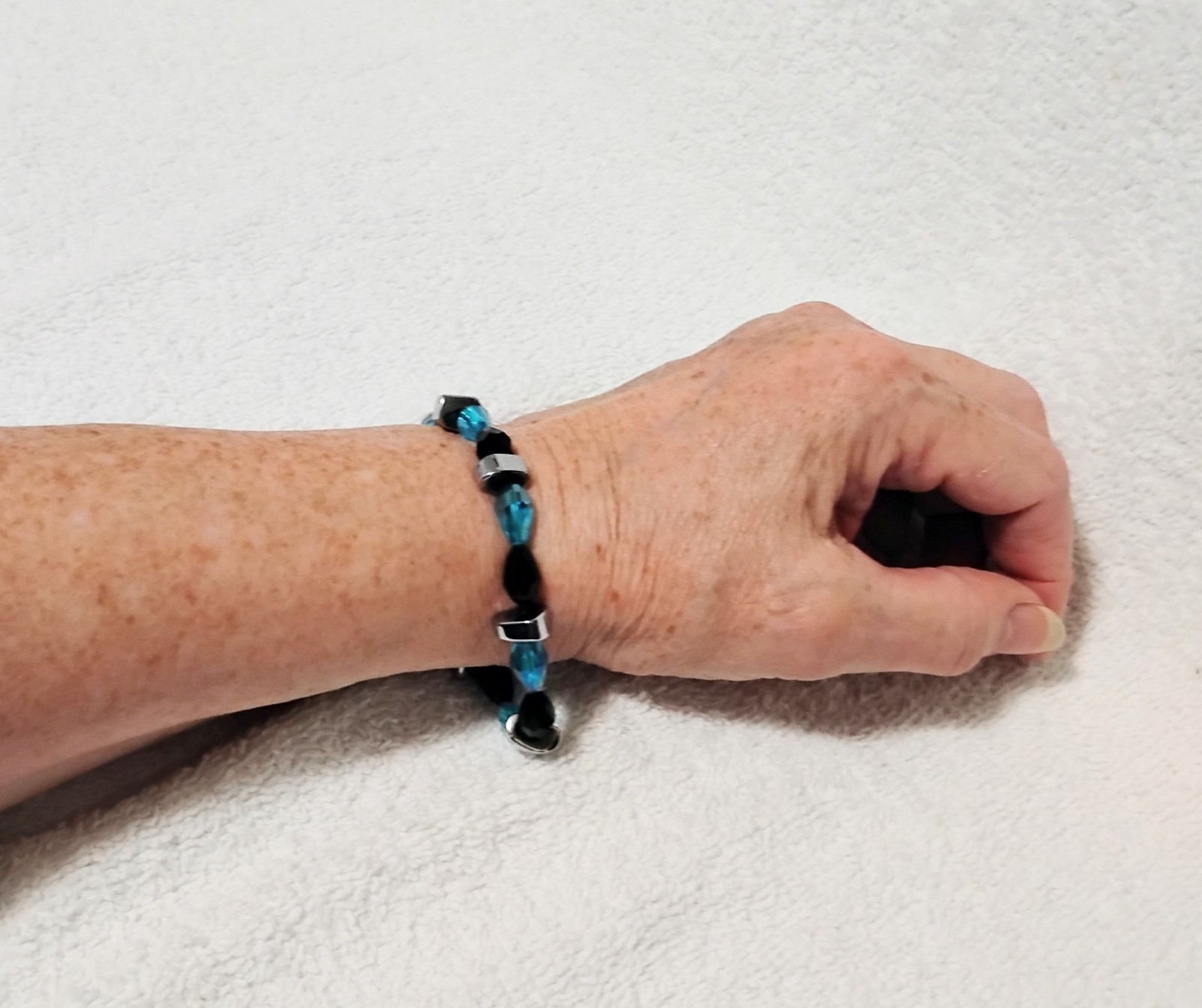 Handcrafted Jewelry Turquoise Glass Teardrop & Chunky Hematite Style Bracelet