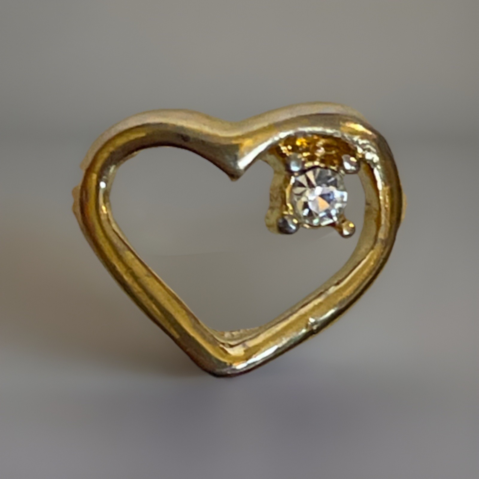 Dainty Heart Pinky Ring White/Colorless Stone Accent Size 4.5 Child Toe Goldtone