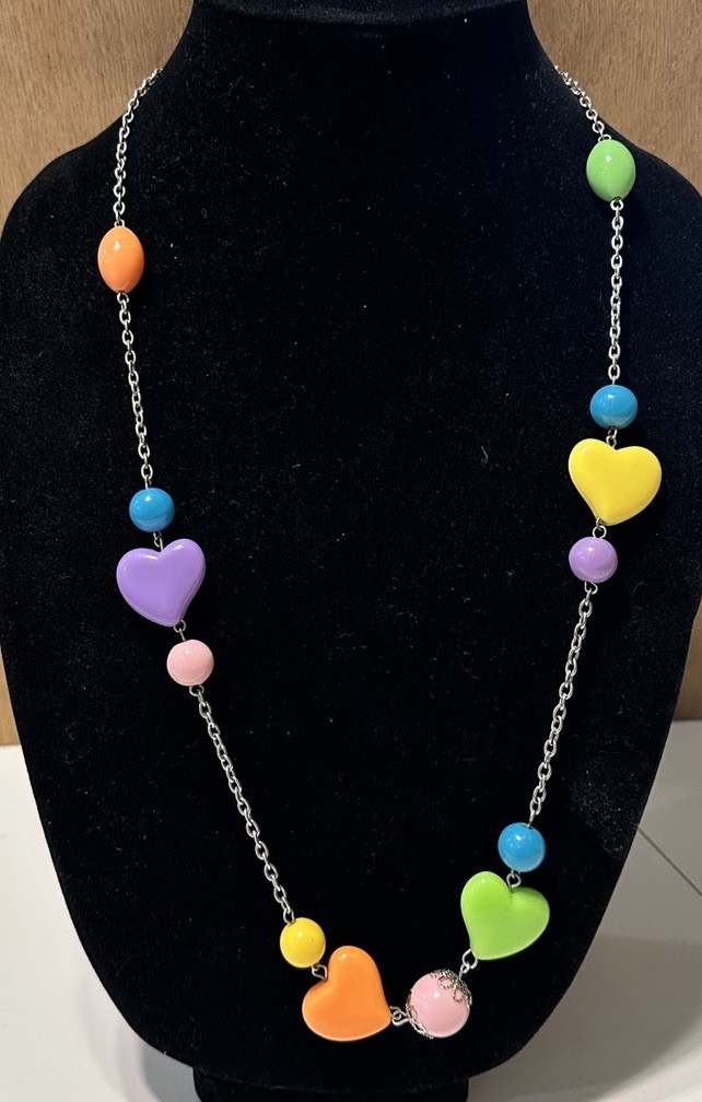 Colorful heart beaded silver-toned chain Necklace 90s Retro Slip on