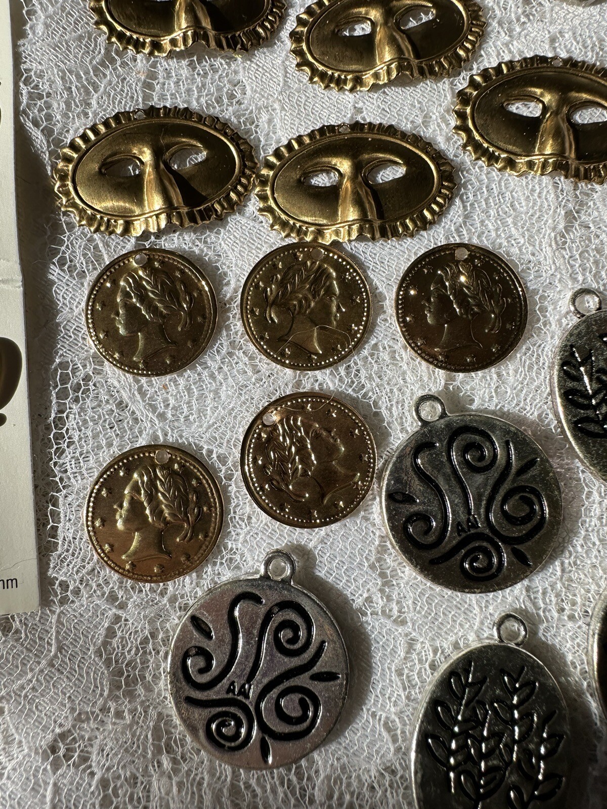 Huge Lot Of Charms King Tut Masks Sports Hearts Unicorn Tennis Scissors Coins