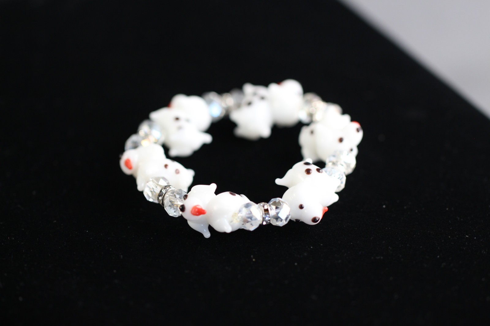 Dog Lampwork Bracelet 6″ Elastic Glass Beads Rhinestone Crystal White Polka Dot