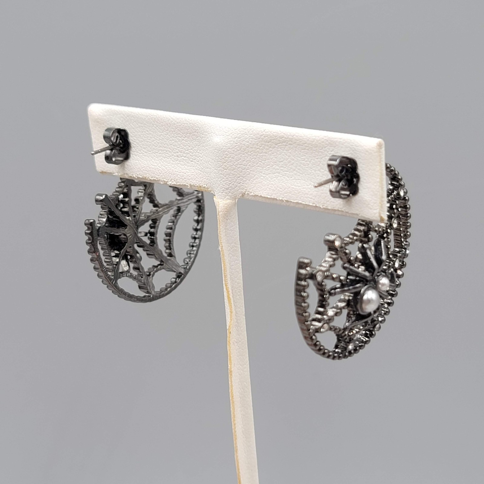 Spider Web Hoops Rhinestone Pierced Earrings Gunmetal Gray Dangle 1.25″