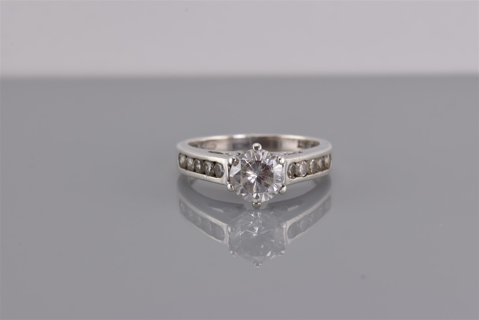 ATI Sterling Silver Cubic Zirconia Solitaire Channel Set Band Ring 925 Sz: 7