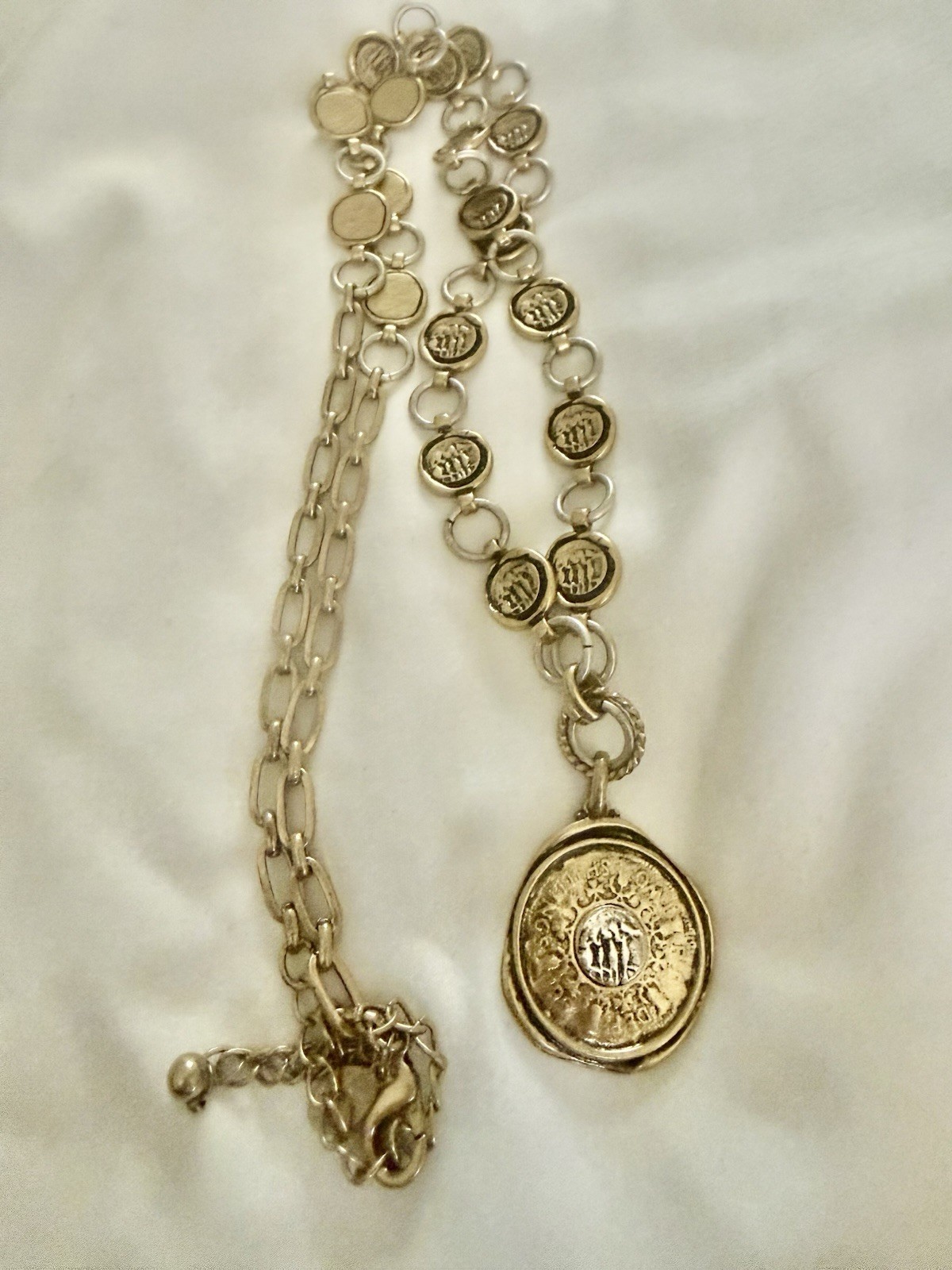 Chicos Adjustable Coin Necklace 30”Long Chain Modern Designer Two toned