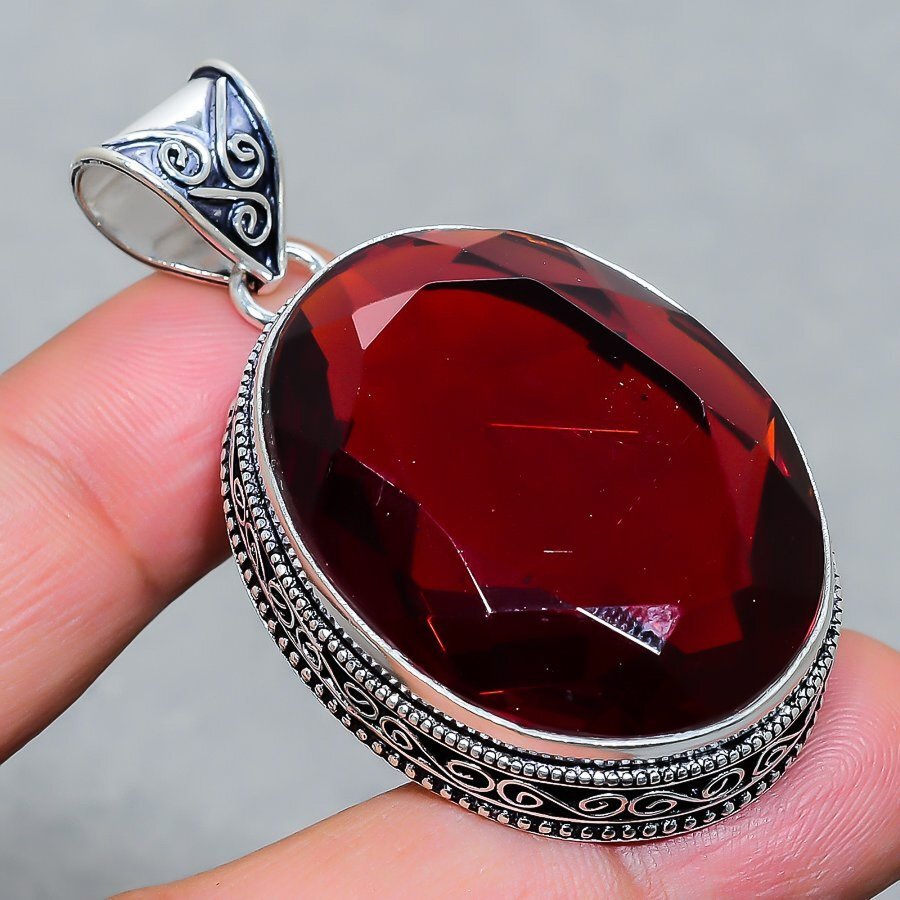 Faceted Mozambique Garnet Oval Shape Gemstone Gift Vintage Jewelry Pendant 2.30″