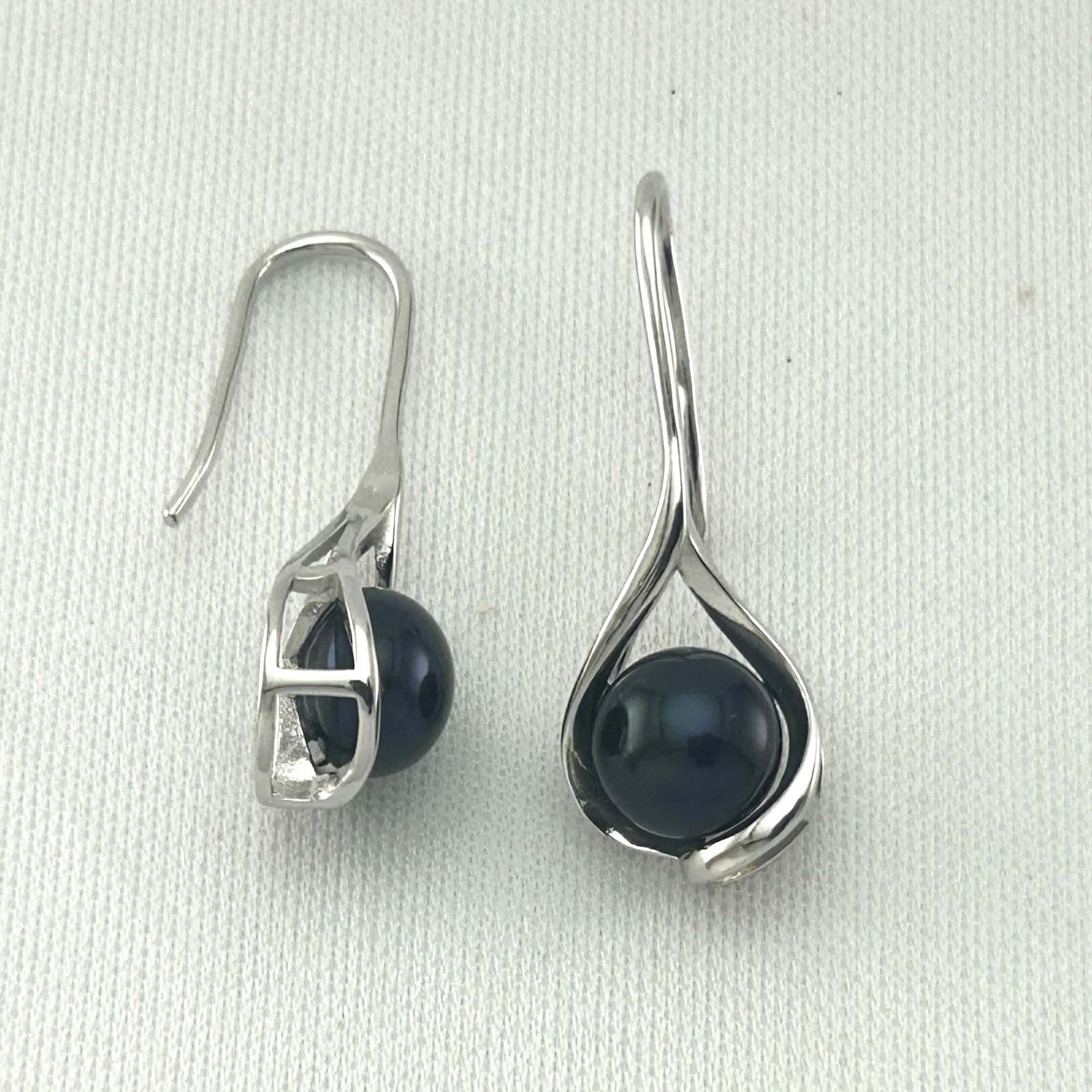 Solid Silver .925 Wave Shape; Black Freshwater cultured pearl Hook Earrings