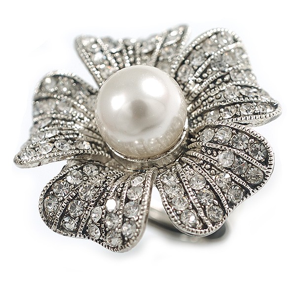30mm Diameter Crystal Pearl Flower Ring in Aged Silver Tone – Size 7/8