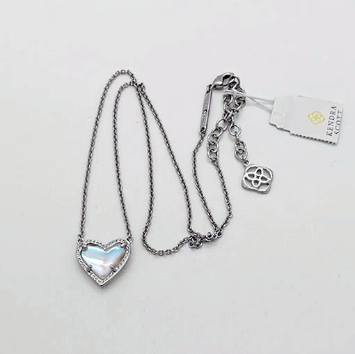 New Kendra Scott Ari Heart Silver Necklace in Dichroic Glass