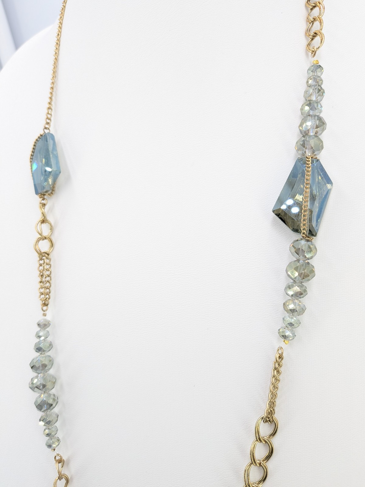 Unsigned Necklace Blue Gray Glass Beads Gold Plated Mixed Chain 35 in Long 40g