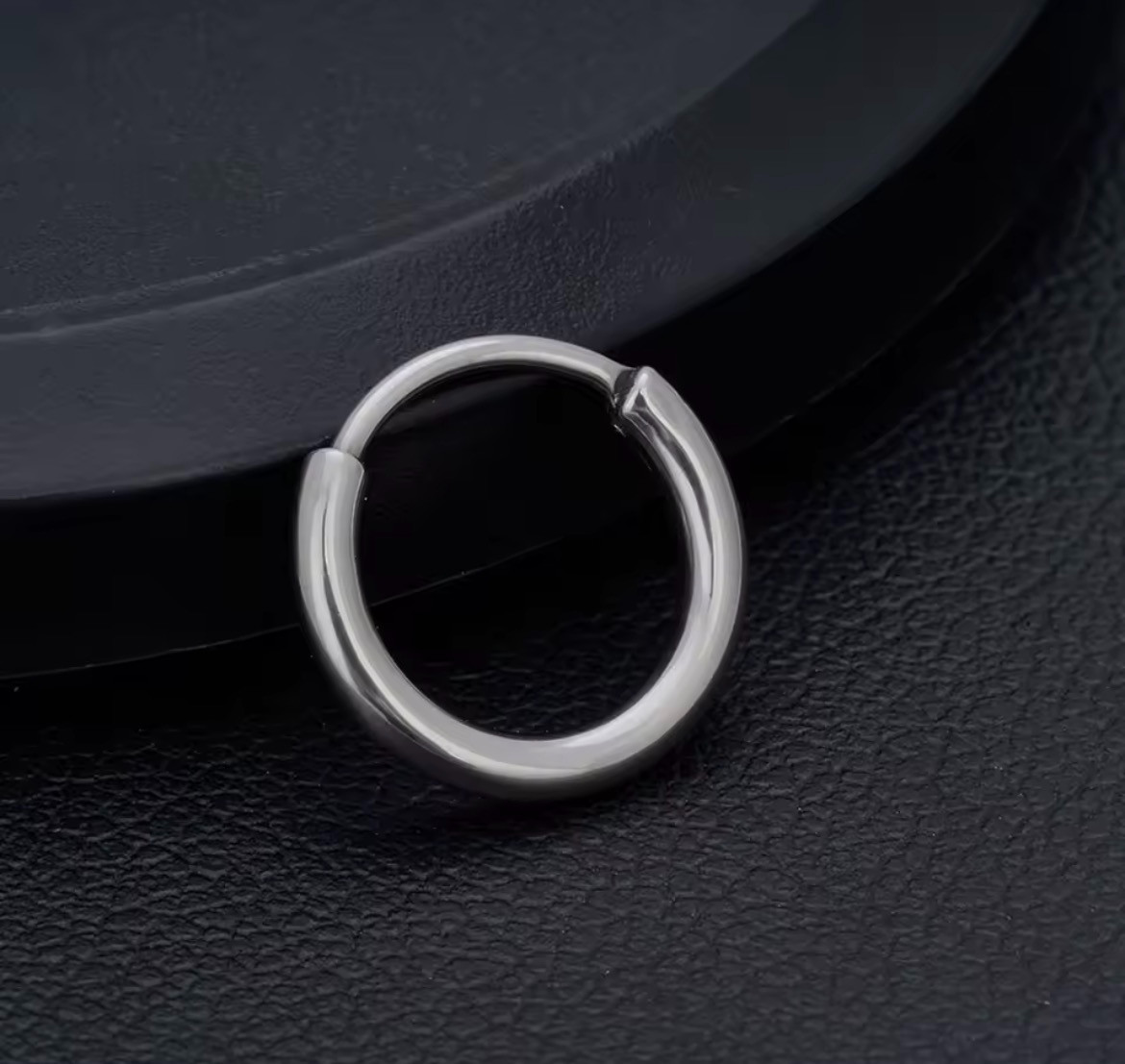 Minimalist 12mm 16 Gauge Hoop Earrings G23 Titanium, everyday wear Gold & Silver