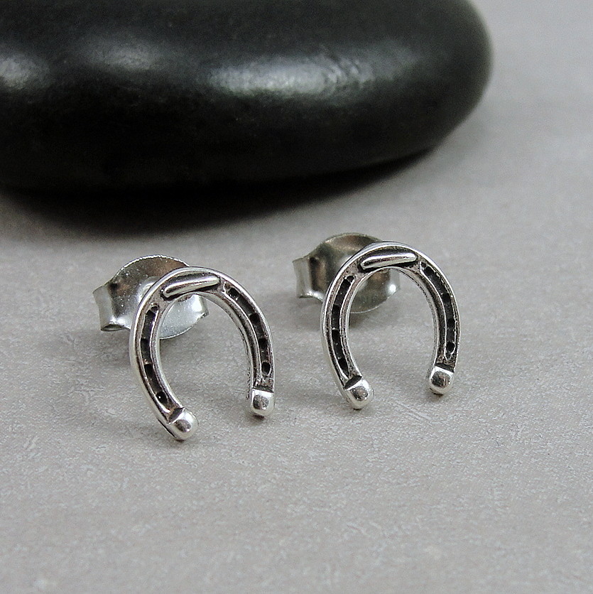 Horseshoe Post Earrings – 925 Sterling Silver – Good Luck Horseshoe Studs NEW
