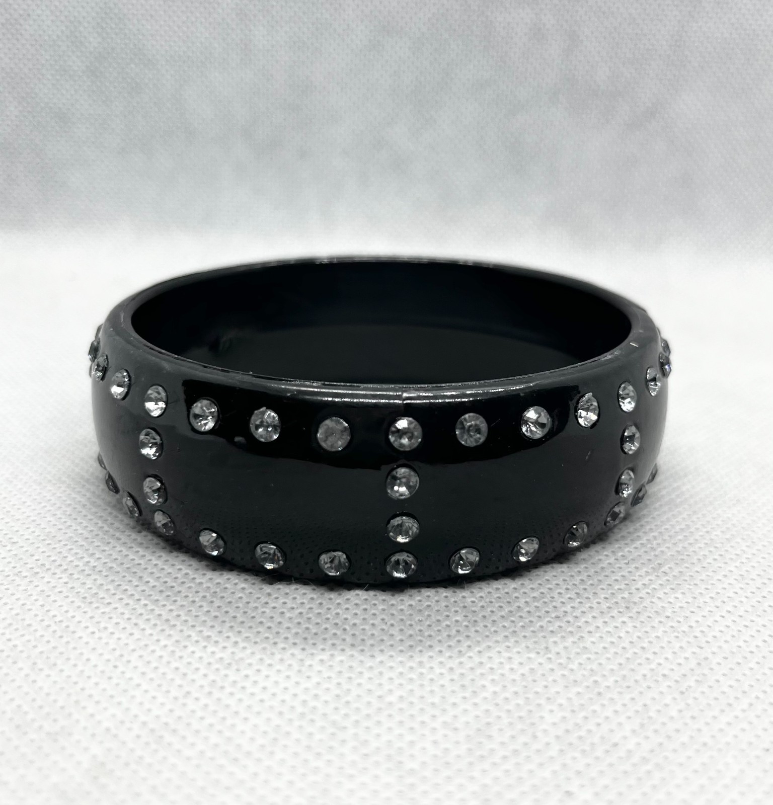 Cheap Plastic Bracelet Fall Winter Color w/ Rhinestone Black Brown