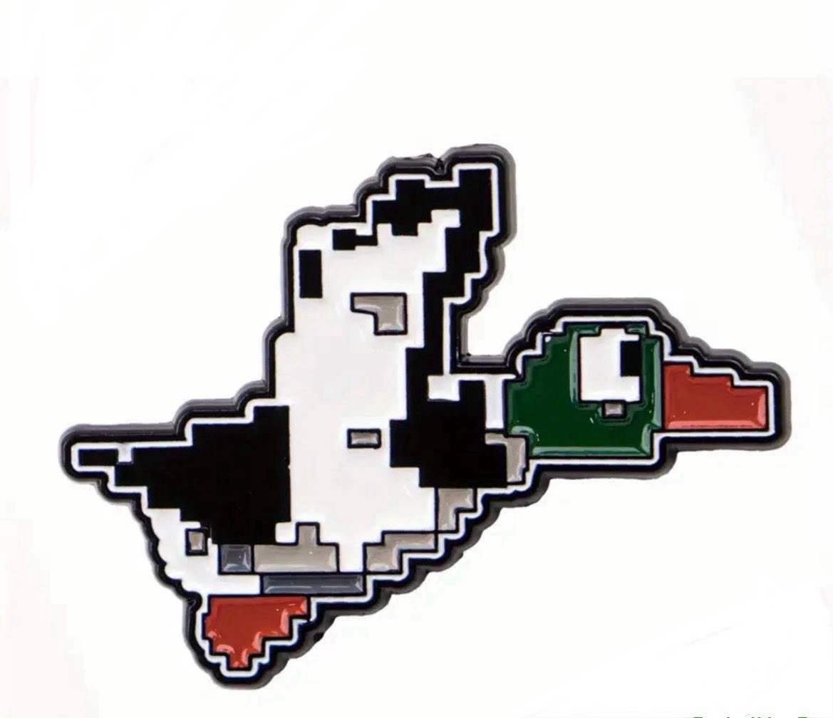 Lot 2 Duck Hunt – Funny 1980s Retro Nintendo Gaming Enamel Pin USA SHIPPING!