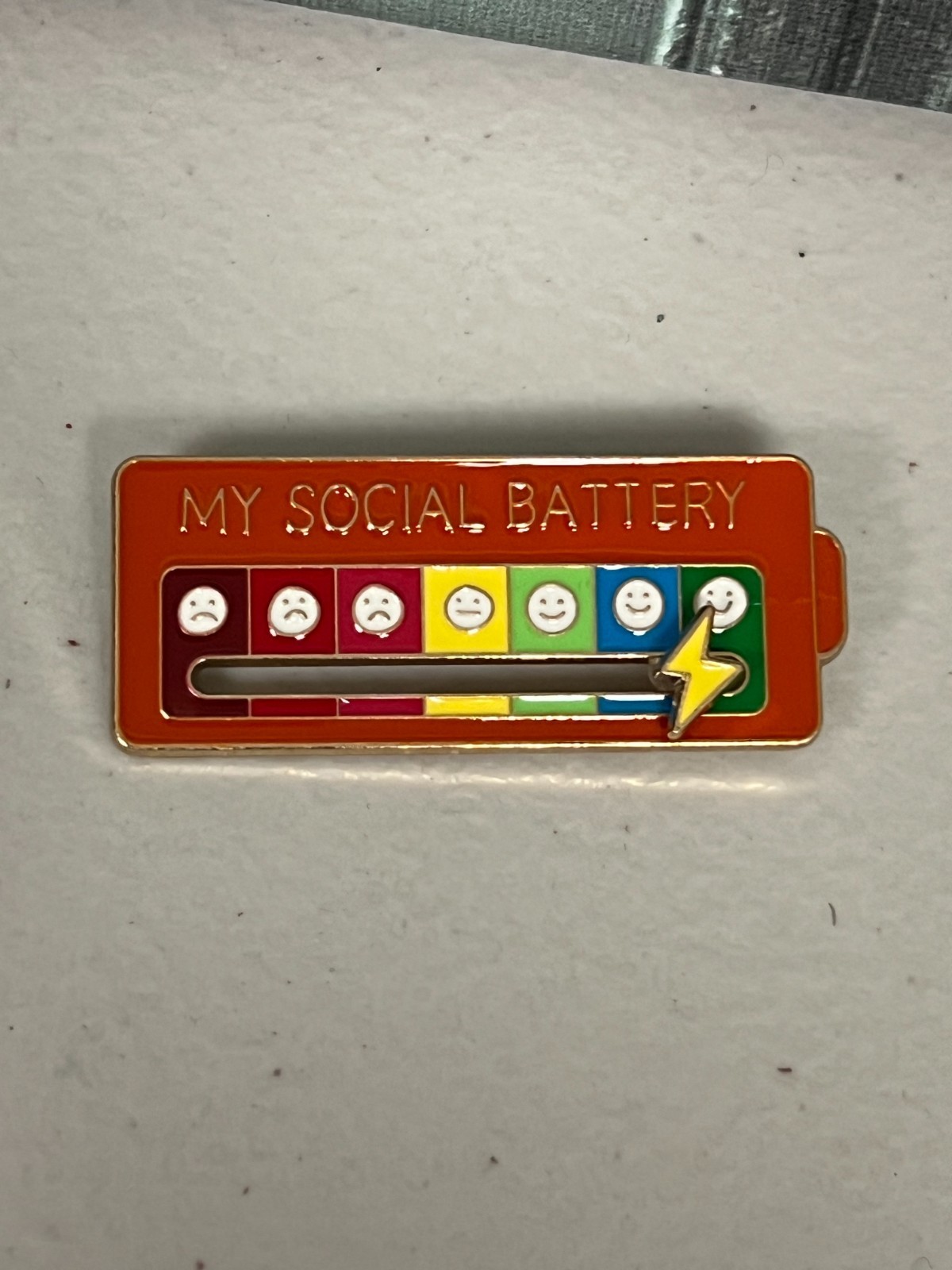 Sliding Social Battery Mood Tracker Enamel Pin Adjustable Energy Brooch 6 colors