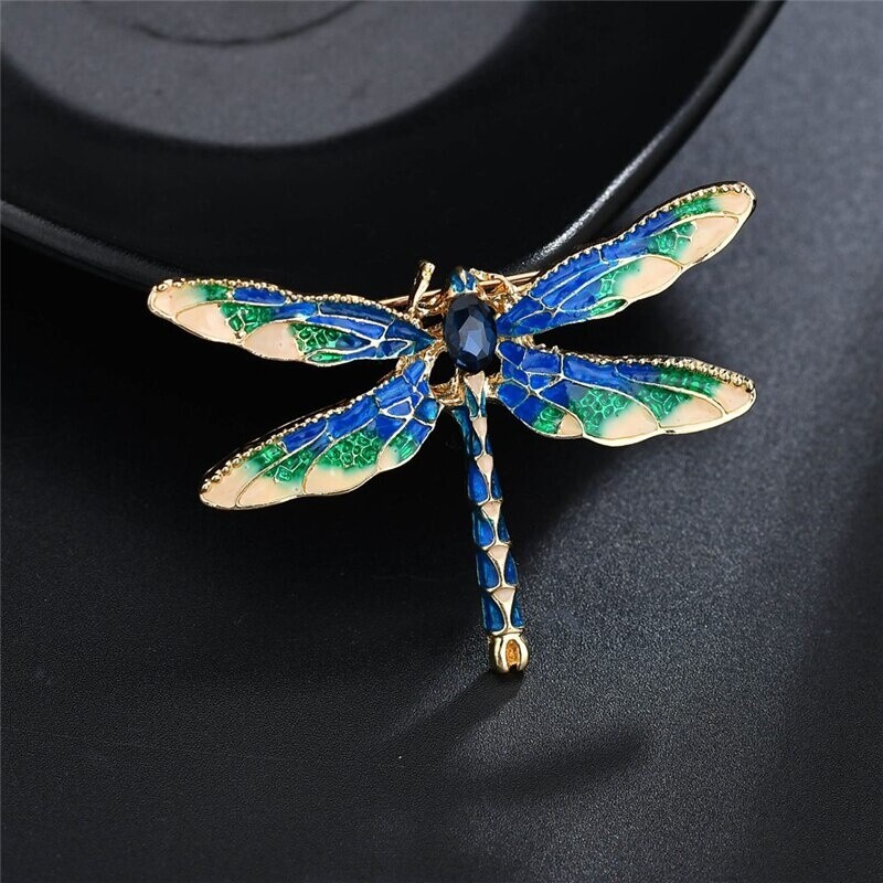 Fun Simulation Beetle Metal Brooch Woman Clothing Pin Insect Alloy Brooches Gift
