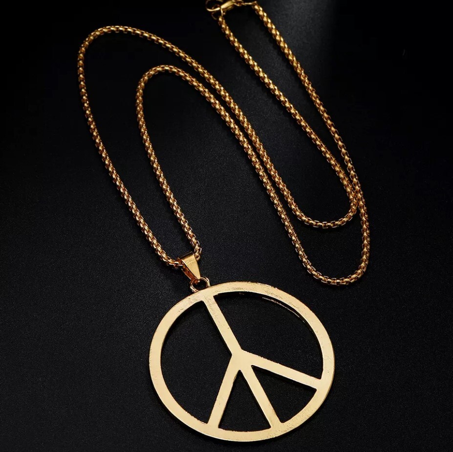 Large Peace Sign Pendant Necklace – Gold