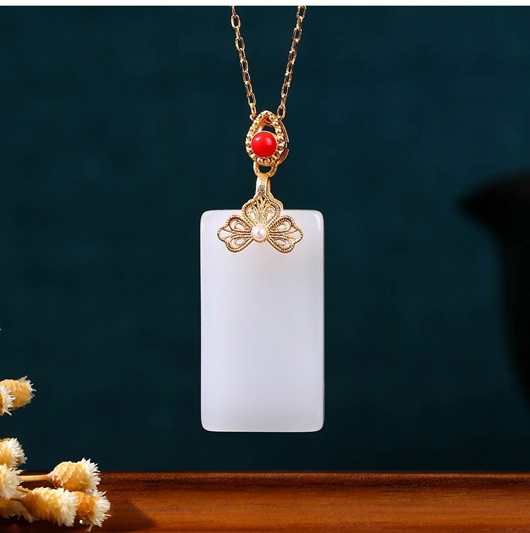 Ivory Jade Pendant Necklace Charm 18K Gold Plated Chain Retro Dainty Gemstone