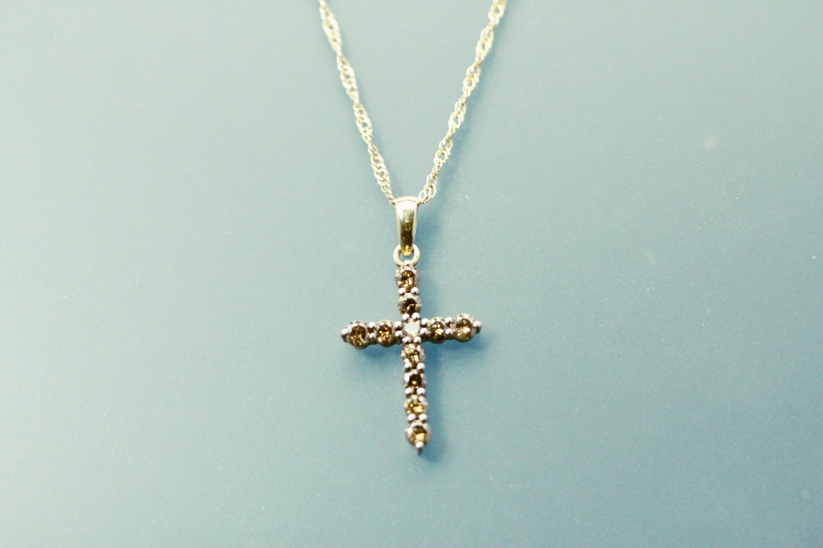 Sterling Gold Plated 0.80 CTTW Chocolate Diamond Cross on 20″ Chain 3.8G NEC5339