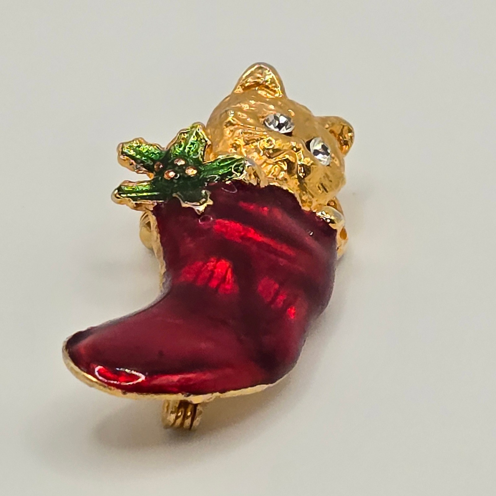 Vintage Rhinestone Brooch Cat Christmas Stocking Red Enamel Holiday Pin Animal