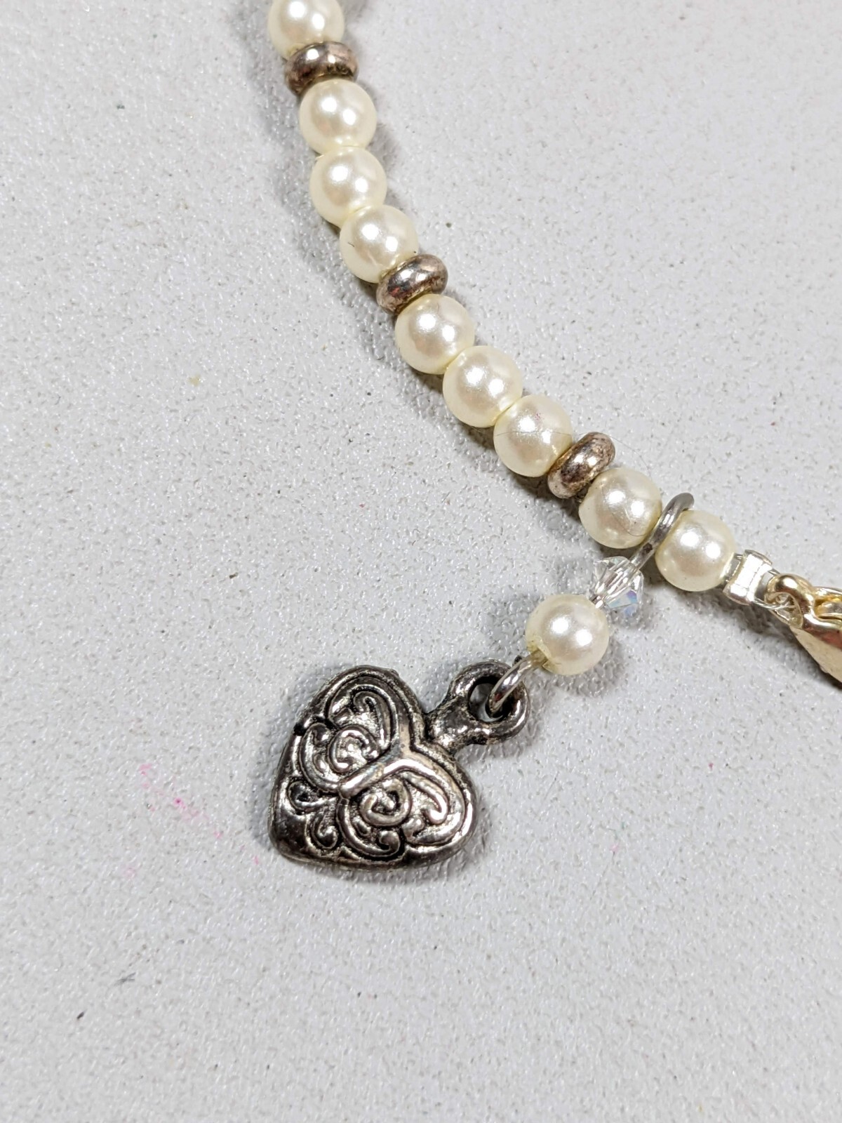 Ivory Color Acrylic Faux pearl Green Brown Crystal Heart Charm Bracelet 6.5 in