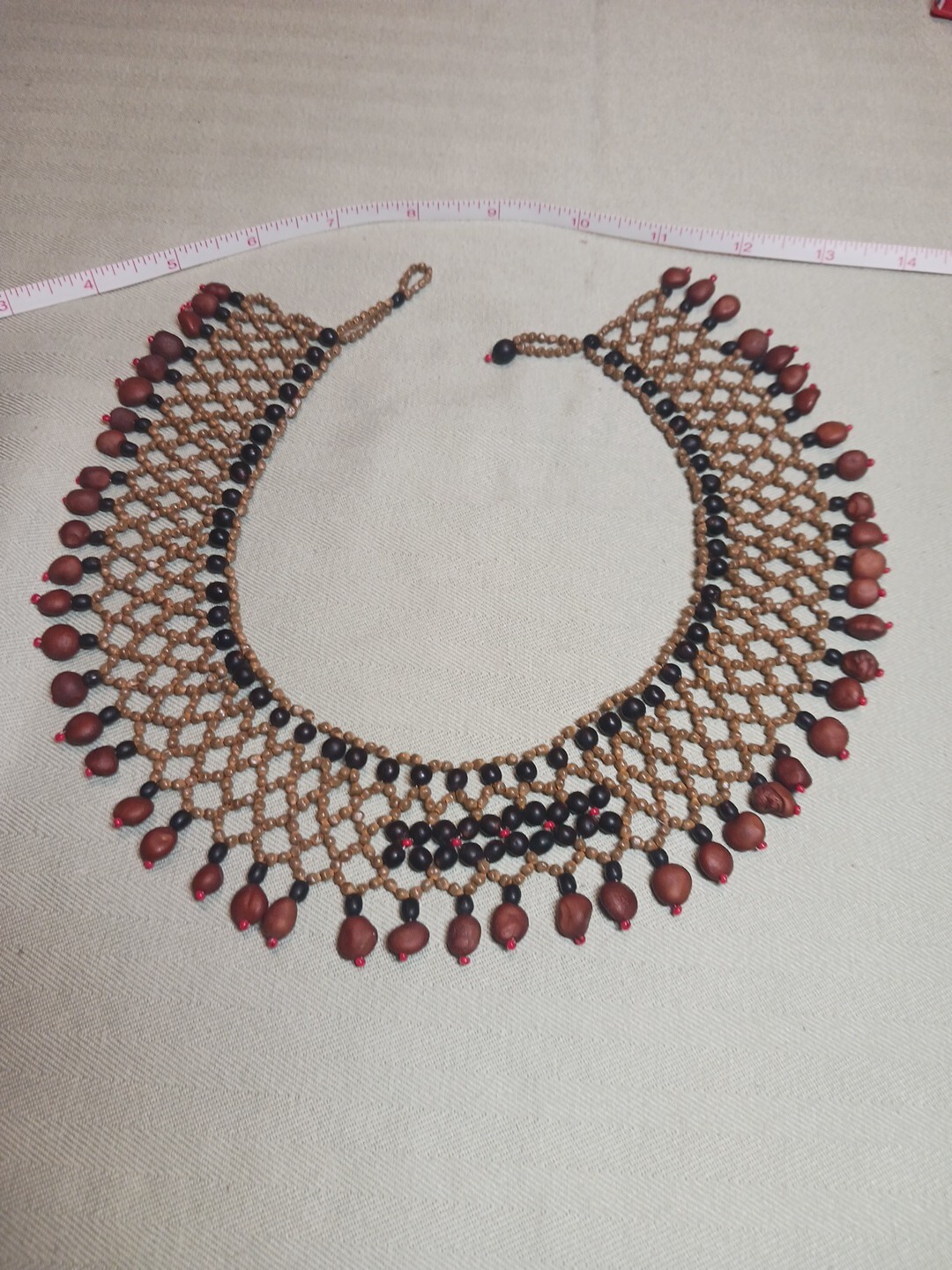 Collar Style Necklace Beaded Earth Tones 15 To 17 In Long