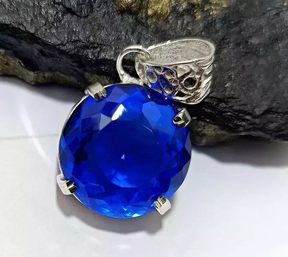 Natural Royal Blue Sapphire 30 Ct 925 Solid Silver Beautiful Pendant Gemstone