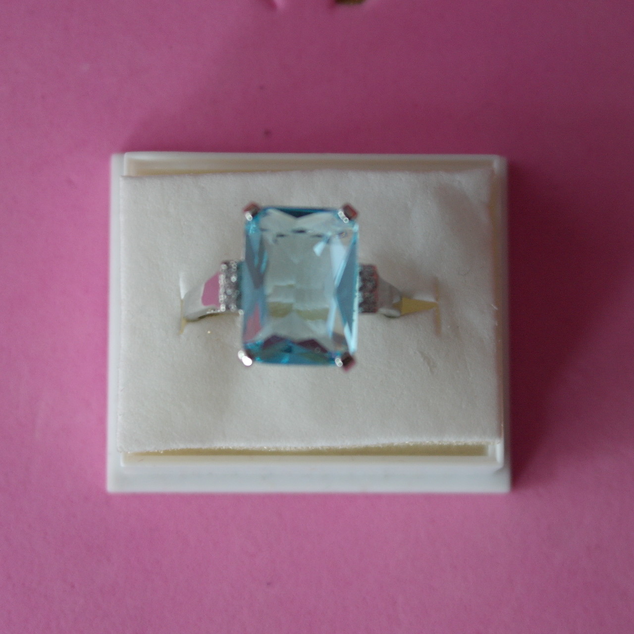 Beautiful 925 Filled Silver Ring With Aquamarine & Cz. 4 Gr.1.5X1.1 Cm. In Box