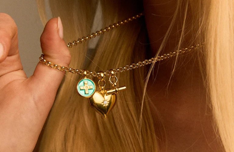 Rolo Chain Necklace Brass Metal heart and enamel Moi Toi disc in turquoise