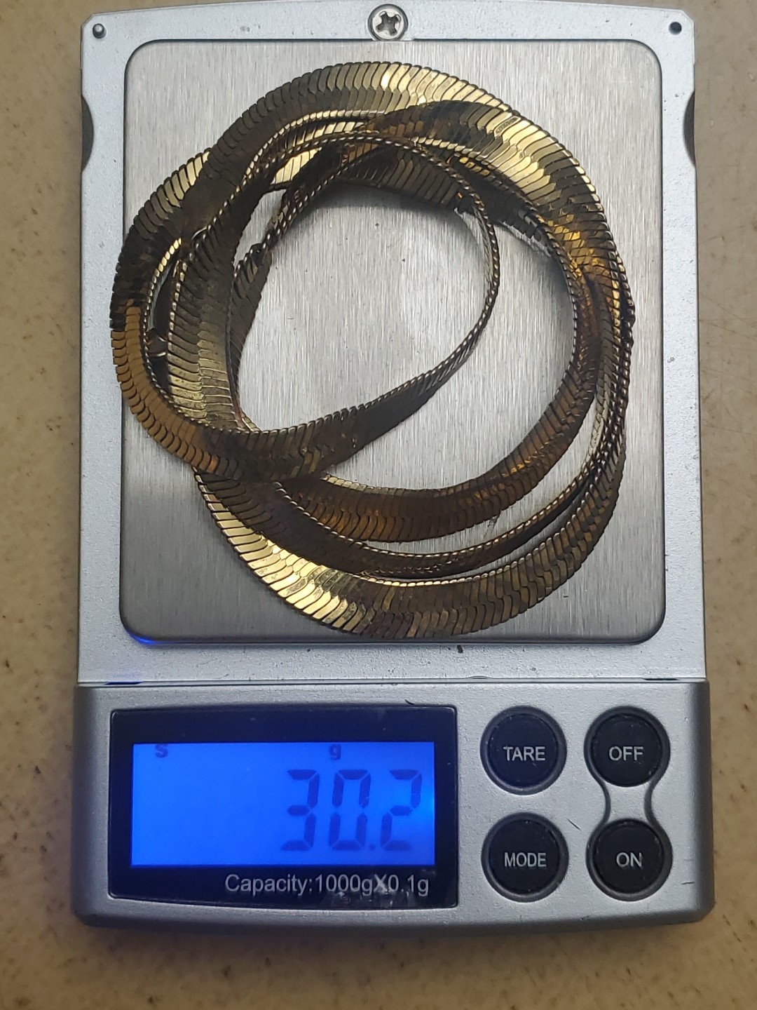 Vintage Men Or Lady Herringbone Wide Flat Chain Necklace 22” Gold Plated