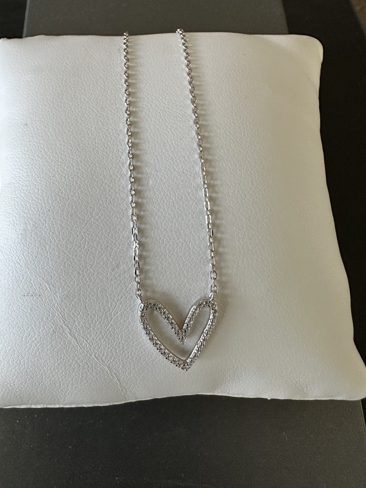 New Rachael Zoe 925 Sterling Silver & CZ Heart Necklace – Mother’s Day Special