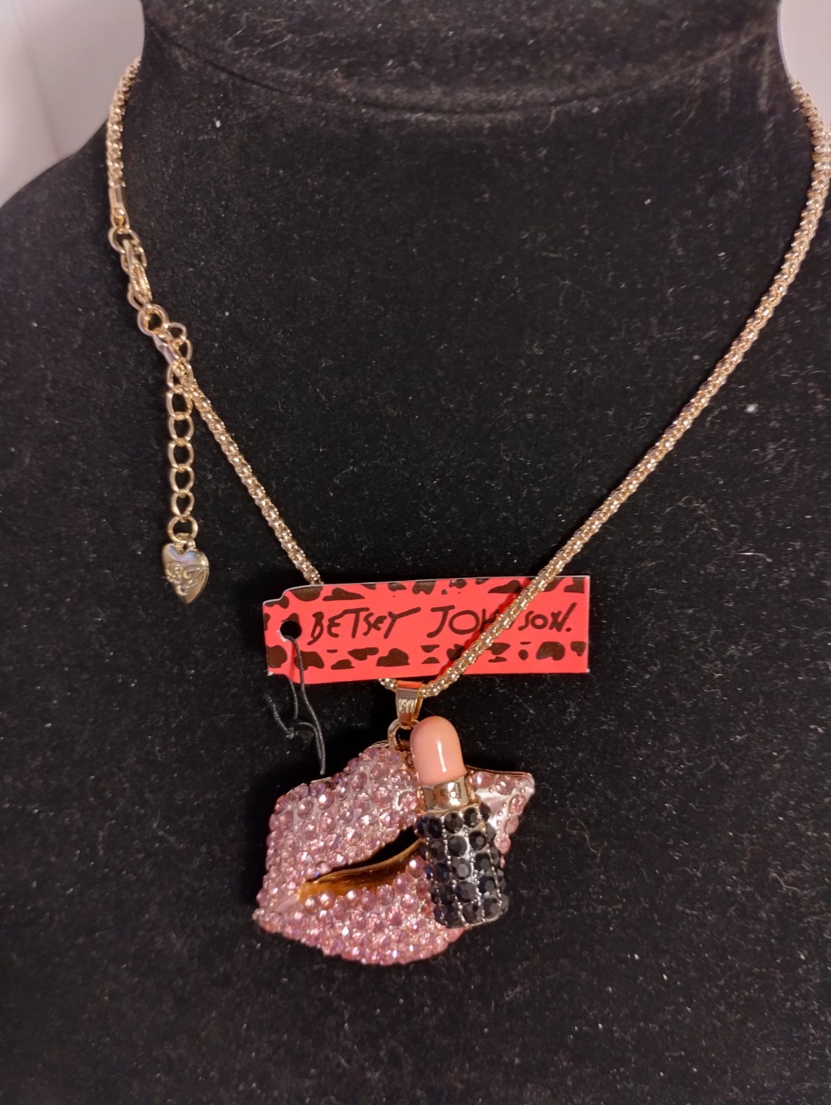 Betsey Johnson Sparkling Light Pink Rhinestone Lips With Pink Lipstick Necklace