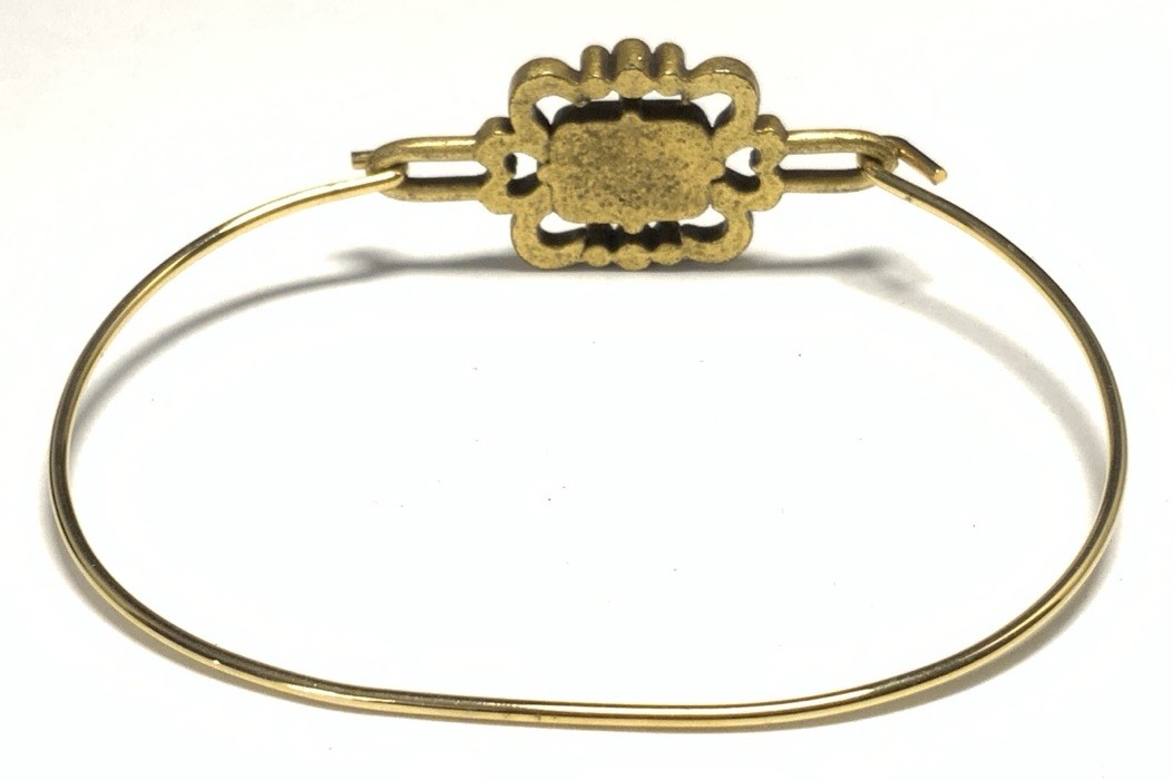 Gold Tone Red Resin Hook Bangle 6-inches LV126