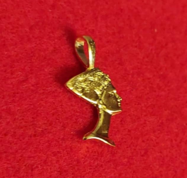 14KT GOLD PLATED EGYPTIAN NEFERTITI CHARM PENDANT – 2182