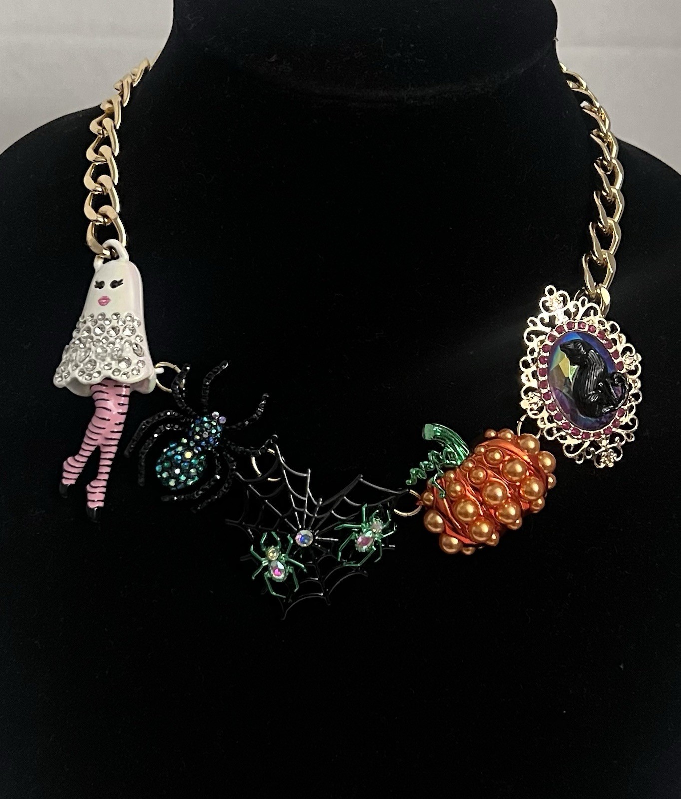Betsey Johnson Necklace Halloween Pendant Ghost, Pumpkin, Spider & Cat Statement