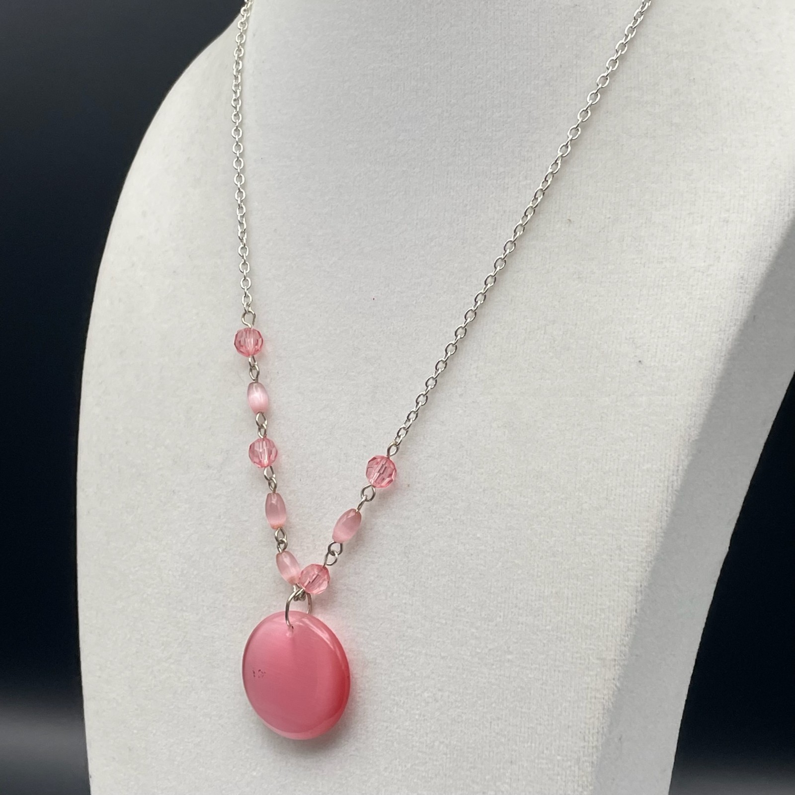 Vintage Silver-tone chain necklace with round pink pendant and accent beads 23In