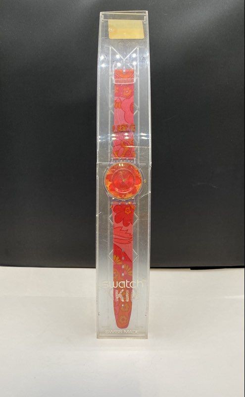 Swatch Women’s Skin Vintage Pink Floral Nylon Strap Quartz Watch 30.7mm