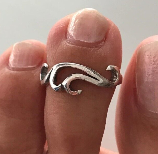 Solid Metal Women’s New Style Adjustable Toe Ring 14k White Gold Plated Silver