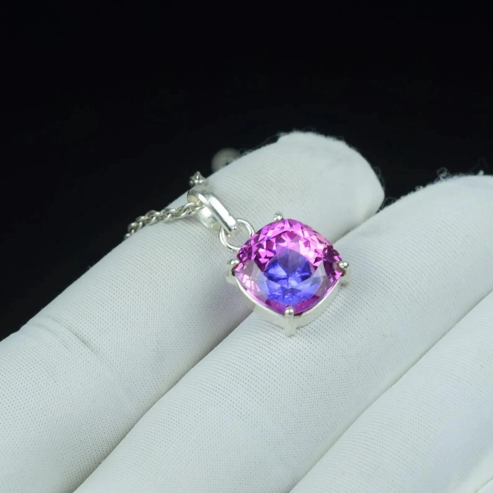 Bi-Color Pitambari Sapphire Cushion Cut Natural 15.85 Ct 925 Silver Pendant Gem