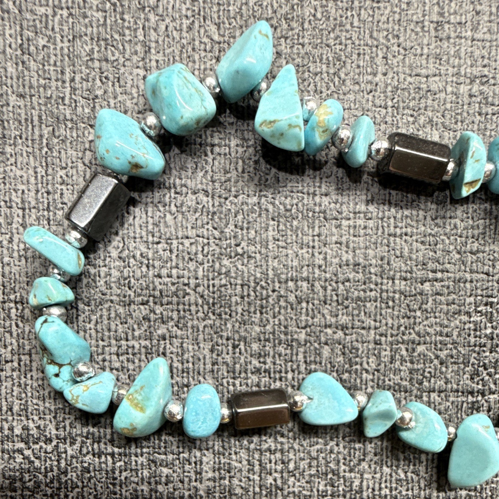 Turquoise Chip & Hematite Beaded Necklace With Magnetic Links