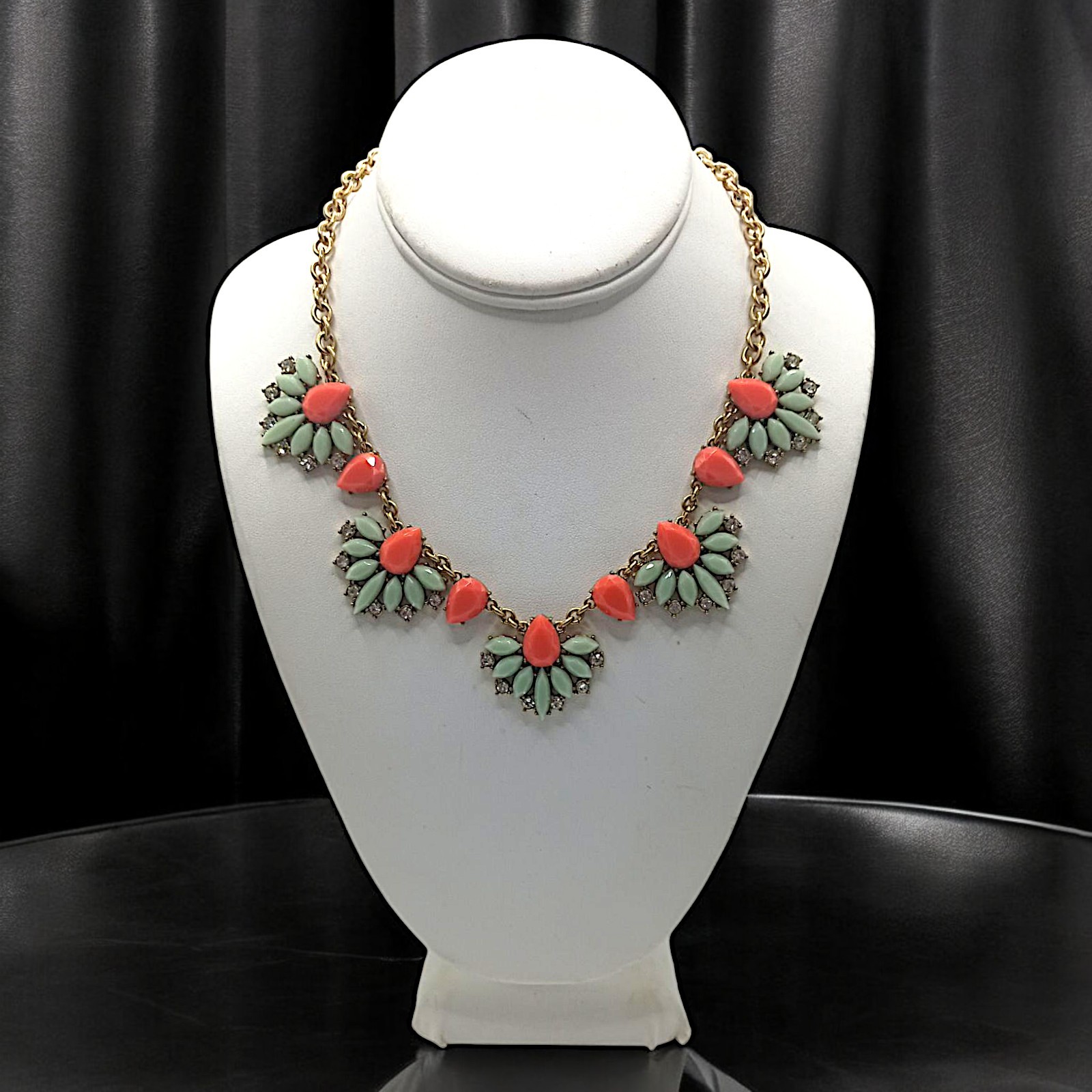 J Crew Statement Cluster Necklace Y2K Rhinestones Gold Tone Coral Mint Colors