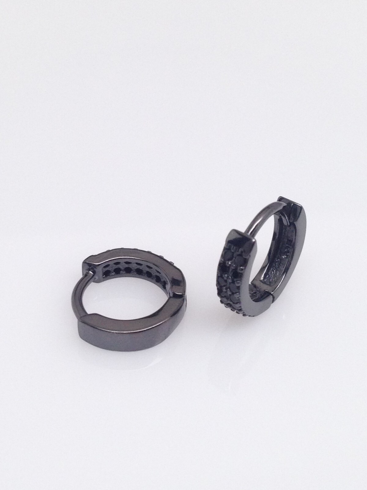 925 Sterling Silver Cz Black Onyx Huggie Hoop Earrings Mens Women 10mm x 2.2mm