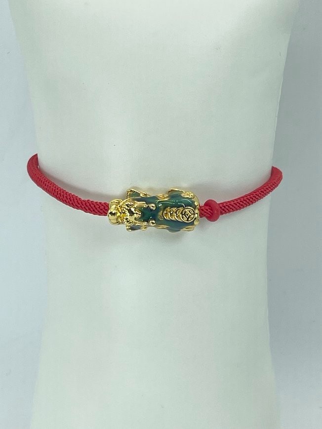 Good Luck Feng Shui Pi Xiu Foo Dog wth Color Changing Bead Adjustable Bracelets