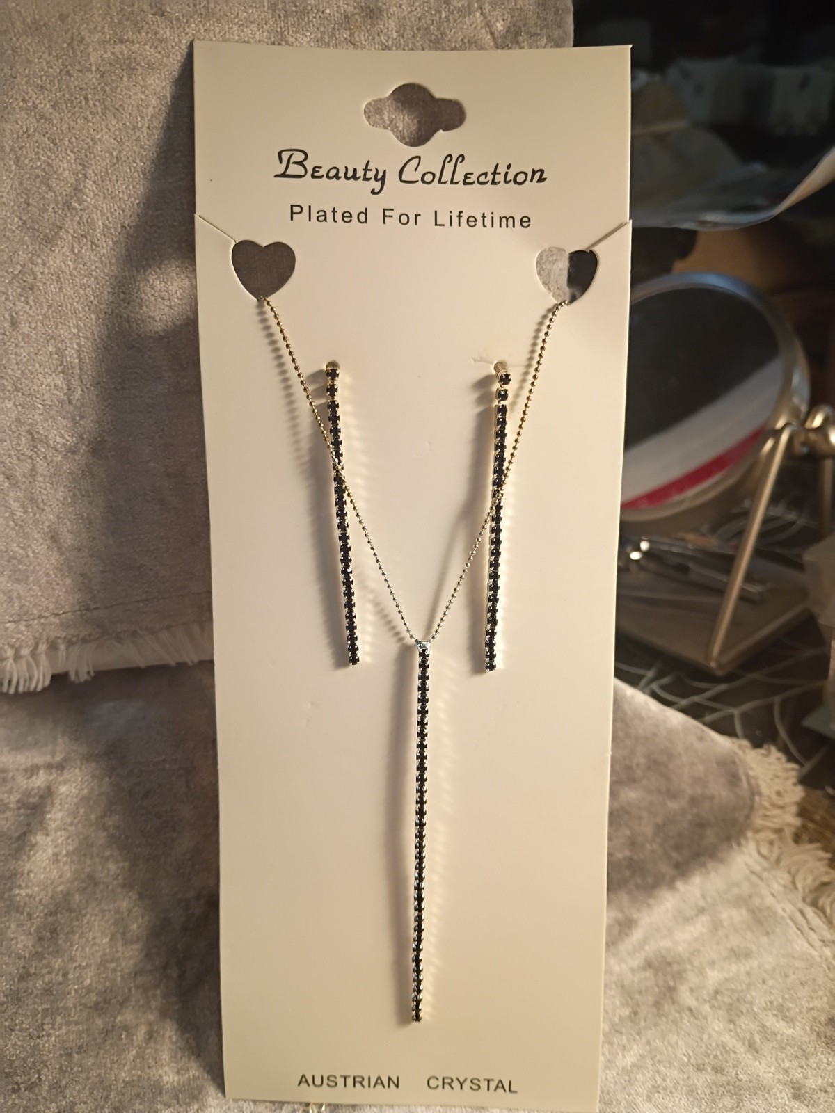 NWT Beauty Collection Austrian Crystal,Plated For Life Necklace & Earring Set.J5