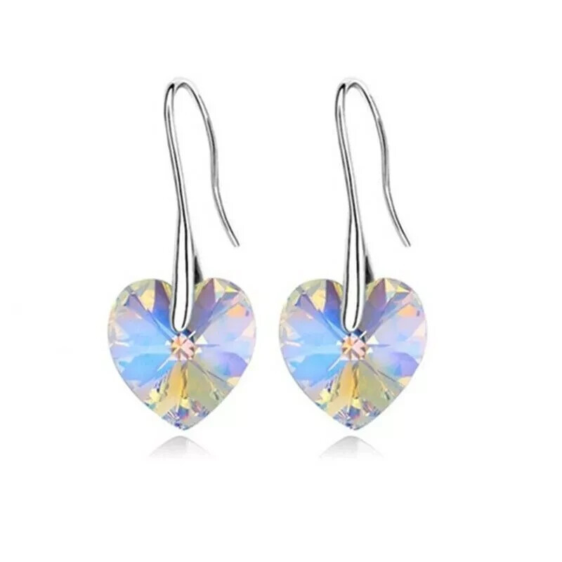 Beautiful Heart Pendant – Earrings Cubic Zerconia & 18″ Necklace!