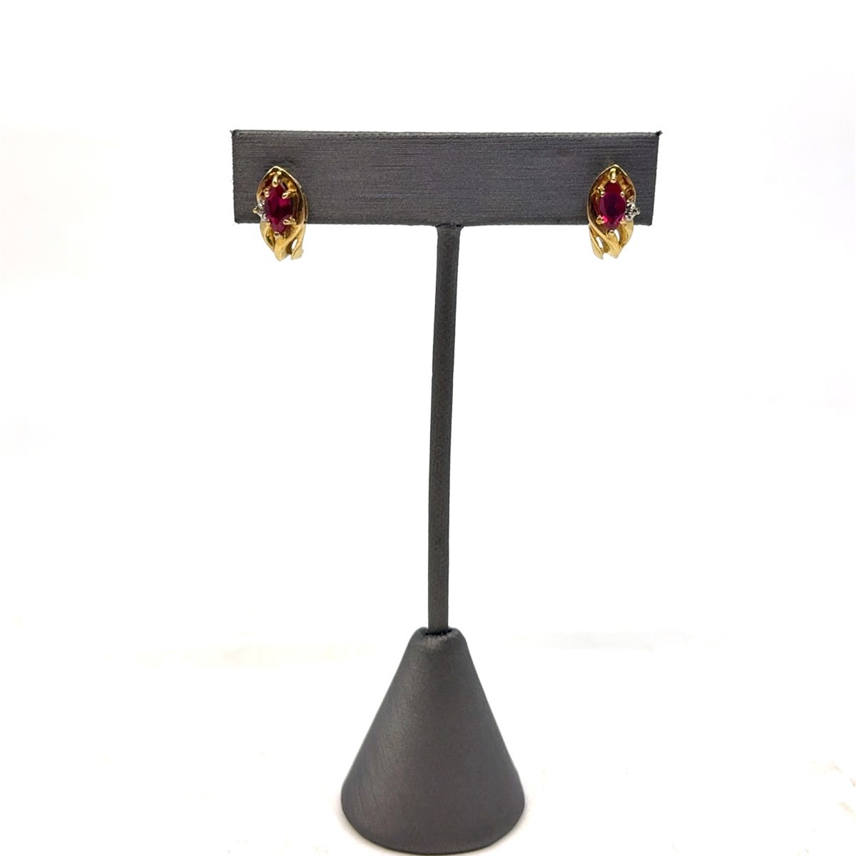 10K Yellow Gold Synthetic Ruby Earrings 2.55g (RO1059723)