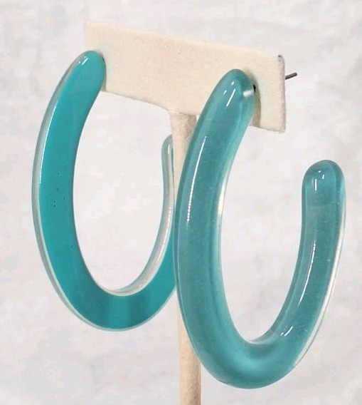 VTG 80’s Teal & Clear Smooth Thick Tube Acrylic Resin Oval Hoop Pierced Earrings