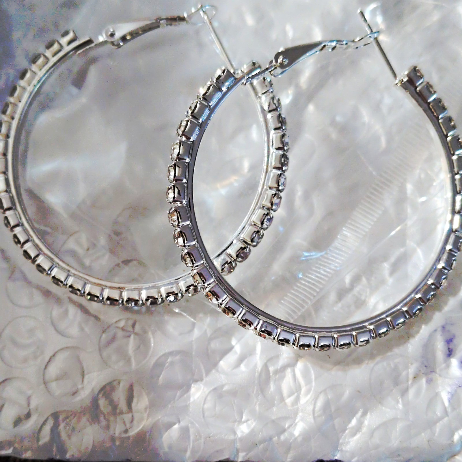 Silver Tone Crystal Rhinestone Hoop Earrings Hinged Pavé Setting Nickel-Free
