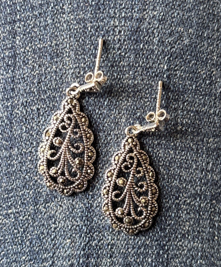 Vintage-Style Marcasite Filigree Teardrop Dangle Earrings – ATI