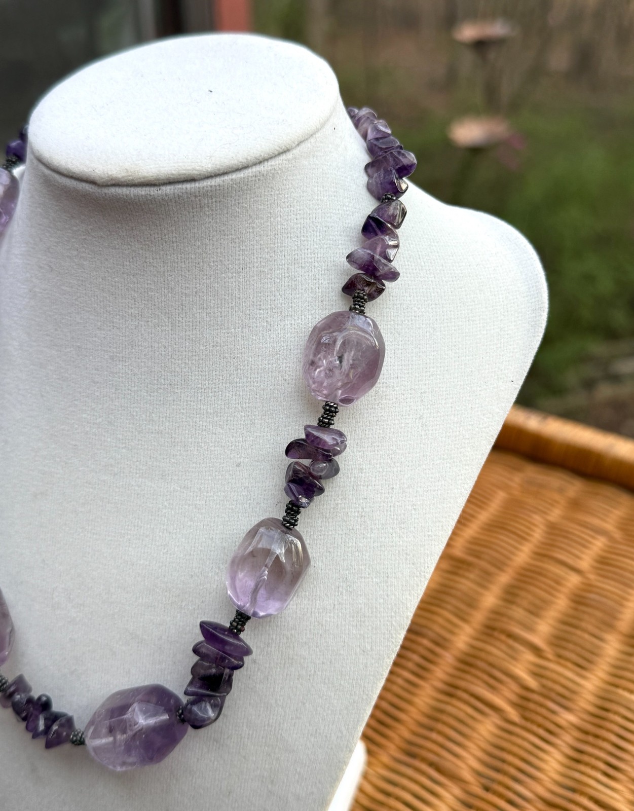 Vtg Genuine Amethyst Chip Crystal Stone Beaded Necklace 17 Inches Boho Purple