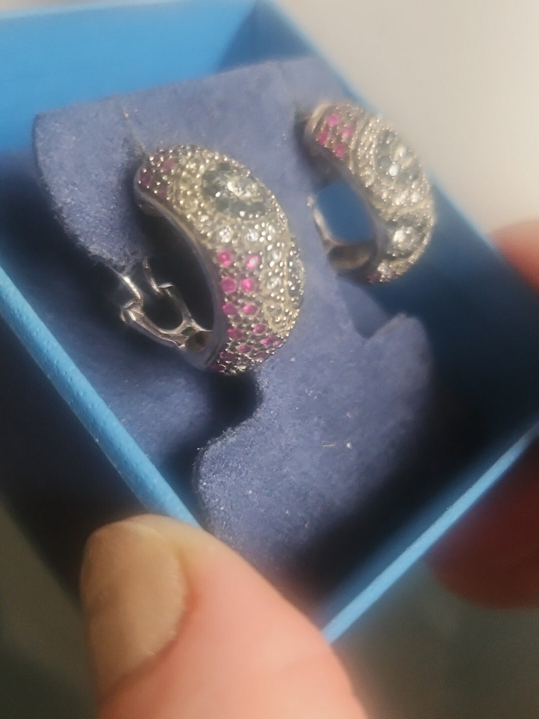Designer 925 Sterling Silver Red Black CZ Omega Back Earrings 1″ NWOT